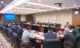 省教育厅召开领导班子党纪学习教育专题读书班开班式 暨党组理论学习中心组学习会