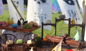 南旅文创作品亮相“2024南京·大学生毕业嘉年华”