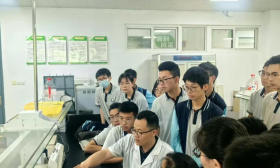 构建协同育人新模式，南京晓庄学院牵手南京市东山高级中学
