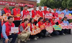 聚力齐发，护你们执笔追梦，明天继续加油！