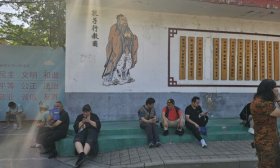 一餐一饭总关情，家长们为高考用心护航