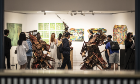 清华美院本科生毕业作品展开幕，230余本科生带来“奇思妙想”
