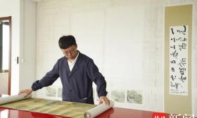 穿越千年的“灵魂对话”！南京19岁少年复制《千里江山图》