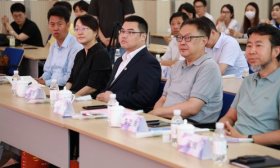 青岛大学东唐数字影视产业学院揭牌仪式举行
