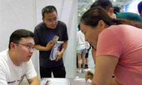直击山东高招会：近500所高校云集的现场，让高考生很“解渴”