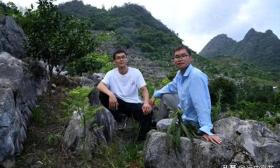 高考“钉子户”唐尚珺完成志愿填报，填10多个学校，首个仍是清华