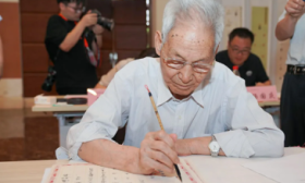 陕西师范大学连续18年手写新生录取通知书
