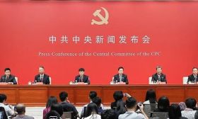 中共中央新闻发布会 | 教育部部长怀进鹏介绍教育、科技、人才、创新等领域改革，并答记者问