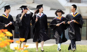 为何越来越多大学生毕业后“反向”读职校？