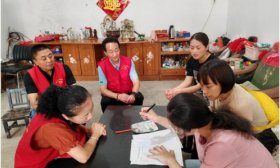 少年强·阳光助学|她坚定学医，为了帮助像爷爷一样的人