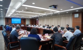 省教育厅召开党组理论学习中心组 学习党的二十届三中全会精神研讨会