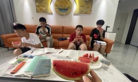 共绘夏日斑斓画卷！走进黄金谷学校七（1）班学生成长共同体活动