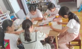 济南高新区景汇小学四（1）中队暑假活动正“热辣滚烫”