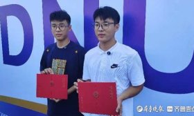 直击山师大新生报到：父母大学毕业30年后，儿子成了他们的校友