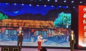 威海千里海疆爱国主义教育走进高校：红色故事让青年师生心灵激荡