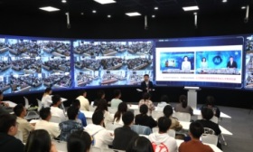 天大首次向全体本科生推出人工智能通识课，八次课“解锁”AI