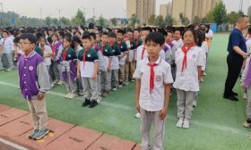 济南高新区稼轩小学开展防震应急疏散演练活动