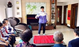 济南中学开展“我们的节日•重阳节”敬老爱老活动