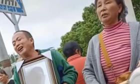 18岁学生校内自缢身亡，警方：生前沉迷手游