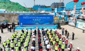 中国石油大学（华东）古镇口校区（西区）主体结构封顶