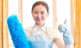 二本女孩毕业当保洁员 4年大学白上了？