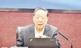 强化科技教育与人文教育协同 中南财经政法大学“三百”课程第四期开讲