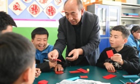 文化中国行｜宁夏隆德：非遗剪纸进校园