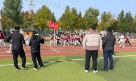 点亮体育教学新火花！黄金谷学校与海川中学开展联合教研活动