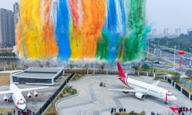 戴眼鏡也可以開飛機！南京航空航天大學2025招飛啟動，你準備好了嗎？