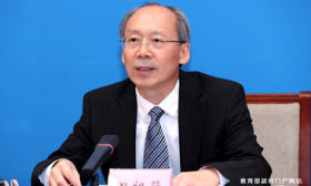 学前教育法明年六一实施，教育部：坚决纠正幼儿园“小学化”倾向