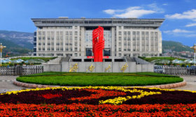 思政元素引入社区空间，济南大学打造“一站式”学生社区