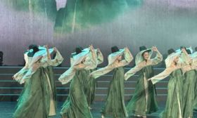 “‘京’彩文化 青春绽放”成果展示，首都高校新生共上大思政课