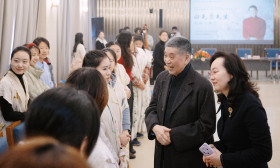 “21世纪昆曲复兴正需要你们”，白先勇到访东南大学，青春版《牡丹亭》与东大很“有缘”