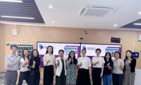 山东青年政治学院经济管理学院推动师资国际化建设
