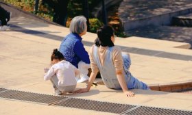 寻找山东最美大学|山东大学李国菊：《她她她》
