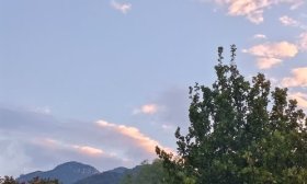 寻找山东最美大学|泰山学院王梦露：《晨曦云影》