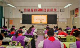 英韵飞扬 济南高新一实验举行英语词句比拼活动