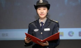 24岁女子考研失败后决定到北大当保安：我也是＂学生＂