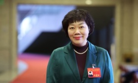 人大代表洪秀敏：建议尽快修订北京市学前教育条例，加快托育立法