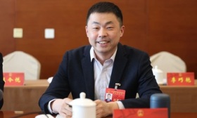 北京市人大代表余清臣：要关注教育改革中的学生教师身心健康问题