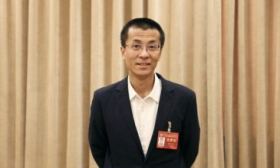 政协委员程乐松：积极鼓励家校社协同，加强幼小阶段的人格教育
