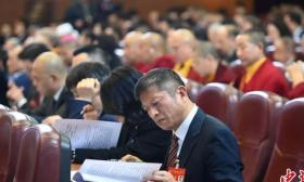 寒假作业全靠AI？四川政协委员建议合理利用人工智能