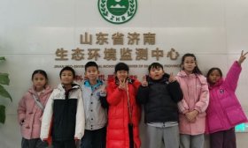 小学生变身“环保体验官”！“零距离”探秘生态环境监测中心