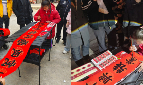11岁女孩寒假摆摊写春联，最高日入700元，父亲：有隔壁市乡亲专门开车来排队