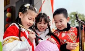 报到日遇上元宵节，今天，南京中小学“年味”十足
