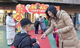 写给新学期的梦想！济南高新区雅居园小学设“梦想邮筒”