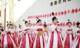 育秀小学新学期开学典礼，秀出中国范儿