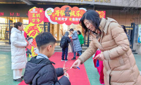 至诚教育启新程 济南高新区雅居园小学举行春季开学典礼