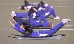 北京推出中小学“体育八条”，如何让“流汗的体育课”天天见？