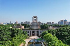 常州大学开展“学雷锋”志愿服务月系列活动